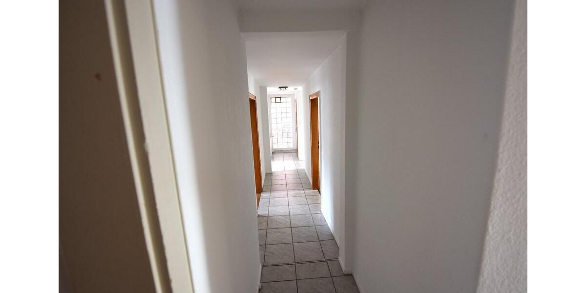 Etagenwohnung Bad Gandersheim - 4 Zimmer, 120 m&sup2;, 550&euro; | Angebot:24850215