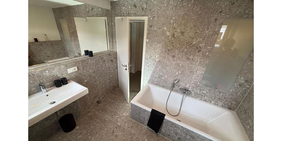 Wohnen auf Zeit Sielenbach - 4 Zimmer, 100 m&sup2;, 1.820&euro; | Angebot:26210730