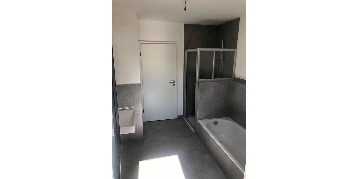 Terrassenwohnung Mainburg - 3 Zimmer, 107 m&sup2;, 1.370&euro; | Angebot:24779203