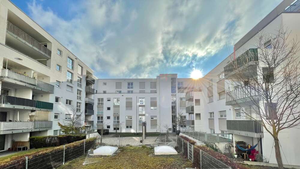 Etagenwohnung Böblingen Böblingen (Stadt) - 3 Zimmer, 88 m&sup2;, 1.125&euro; | Angebot:27069718