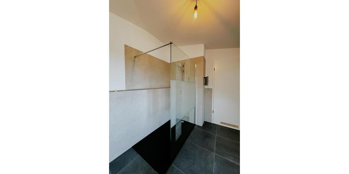 Dachgeschoßwohnung Oranienburg - 4 Zimmer, 135 m&sup2;, 2.050&euro; | Angebot:25795481