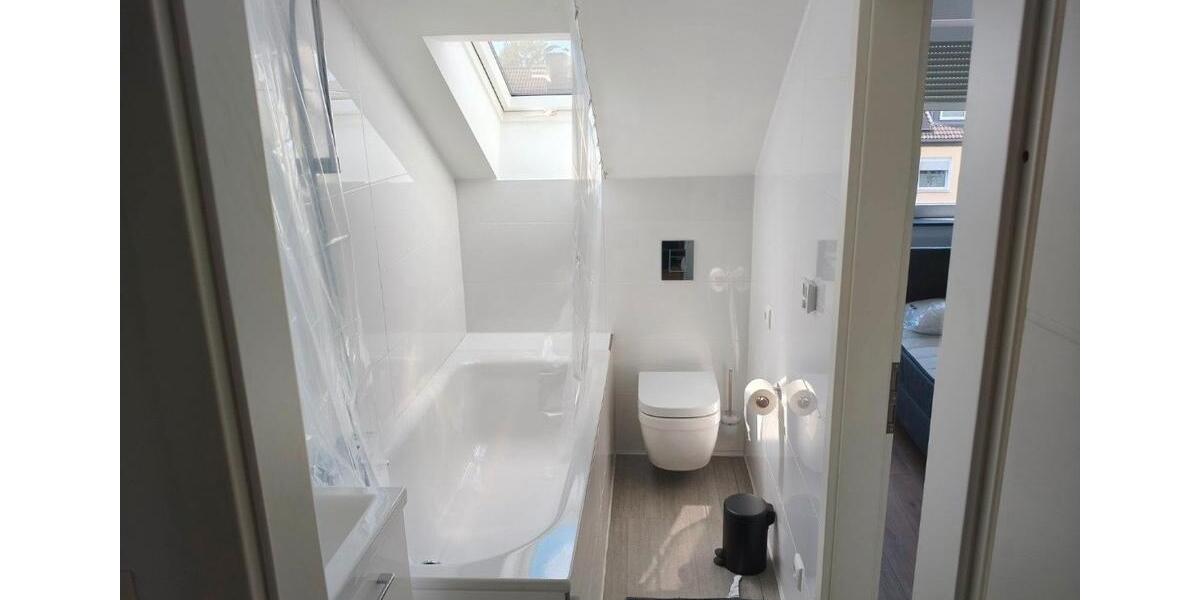Wohnen auf Zeit Bochum Bochum-Mitte - 7 Zimmer, 180 m&sup2;, 600&euro; | Angebot:26547262