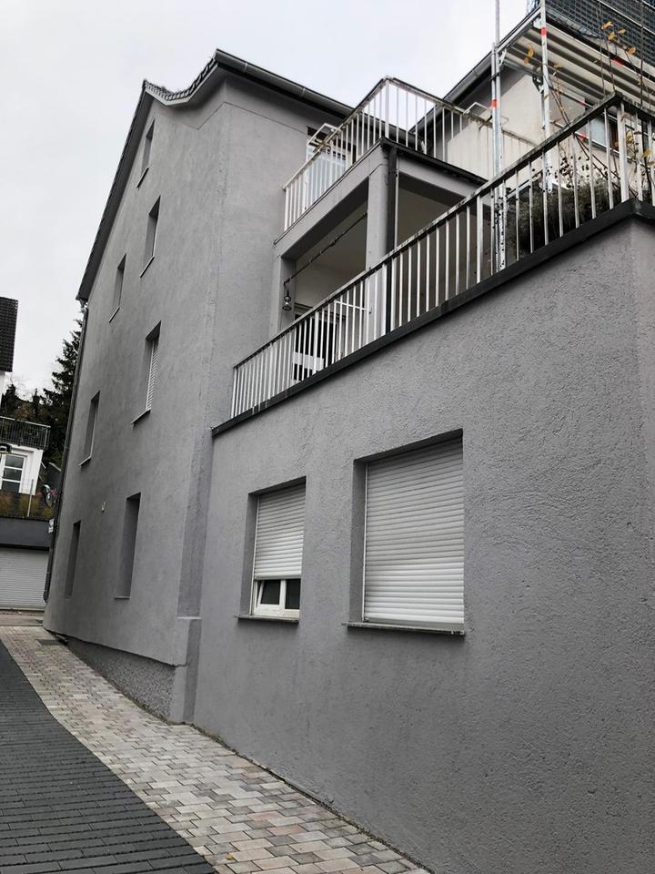 3-Zi-Whg. mit großer Dachterrasse und EBK