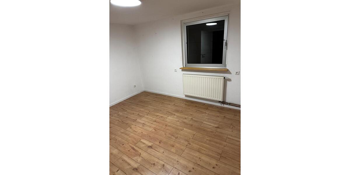 Dachgeschoßwohnung Schleiden - 2 Zimmer, 60 m&sup2;, 600&euro; | Angebot:24575993