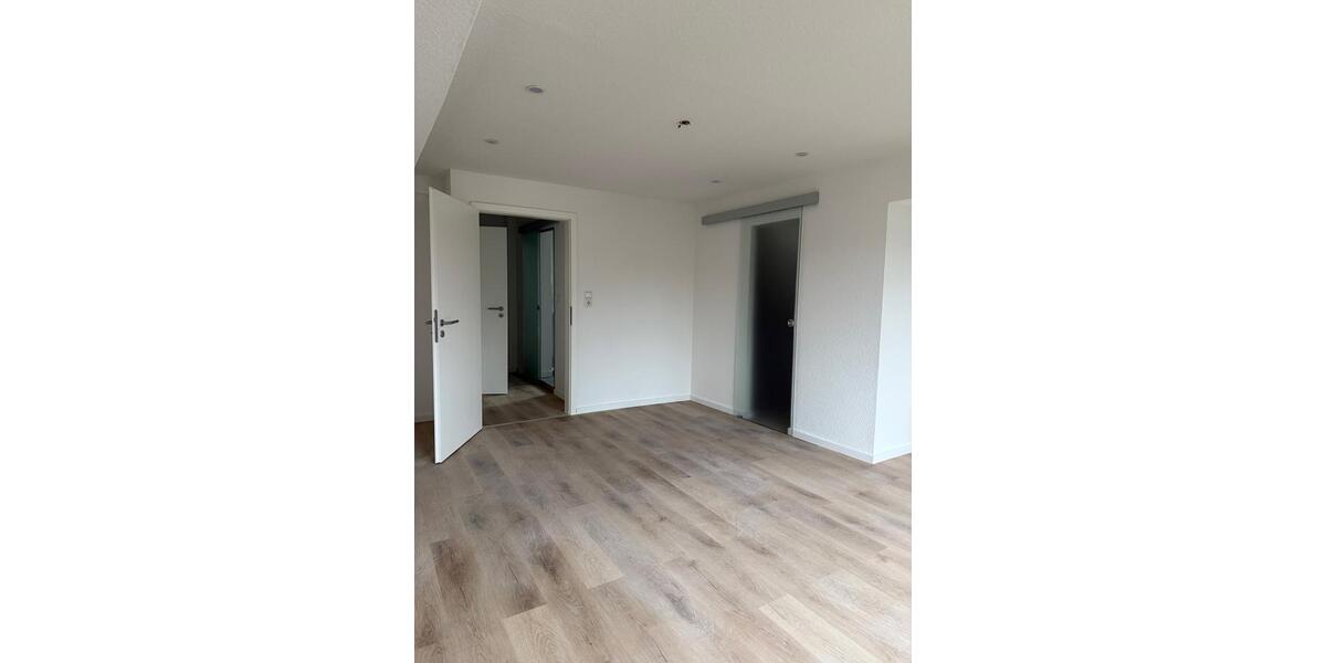 Dachgeschoßwohnung Osterode am Harz - 2 Zimmer, 70 m&sup2;, 445&euro; | Angebot:24445057