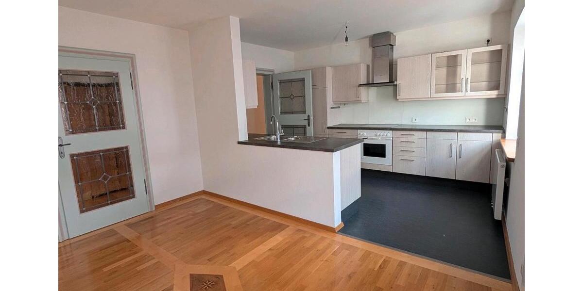 Etagenwohnung Mindelheim - 3.5 Zimmer, 108 m&sup2;, 1.050&euro; | Angebot:25178638