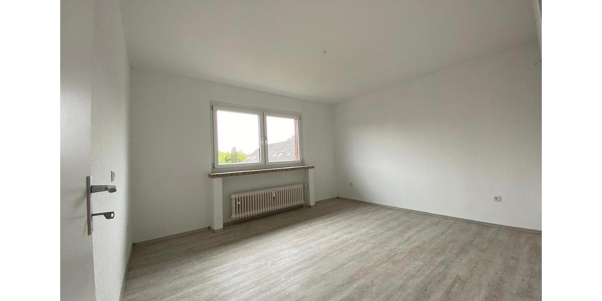 Etagenwohnung Dinslaken Lohberg - 1 Zimmer, 74 m&sup2;, 900&euro; | Angebot:26234608