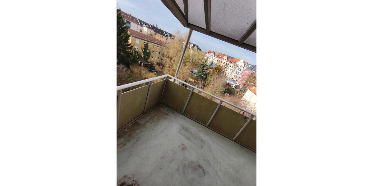 Etagenwohnung Pirna - 2 Zimmer, 61 m&sup2;, 439&euro; | Angebot:25902815