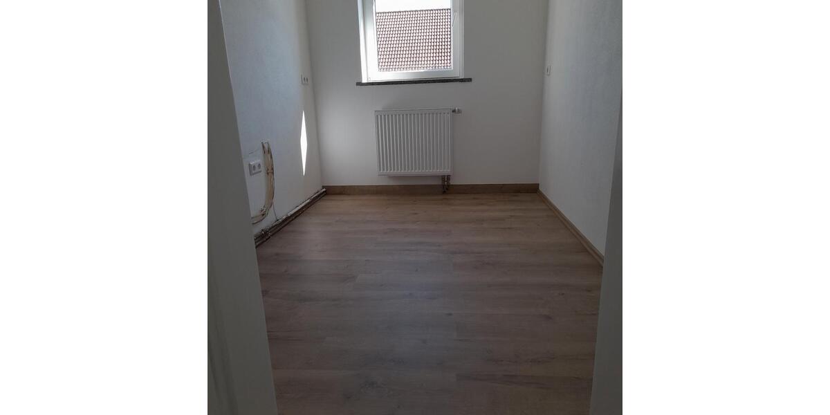 Etagenwohnung Bischofswerda - 1 Zimmer, 33 m&sup2;, 190&euro; | Angebot:26437771