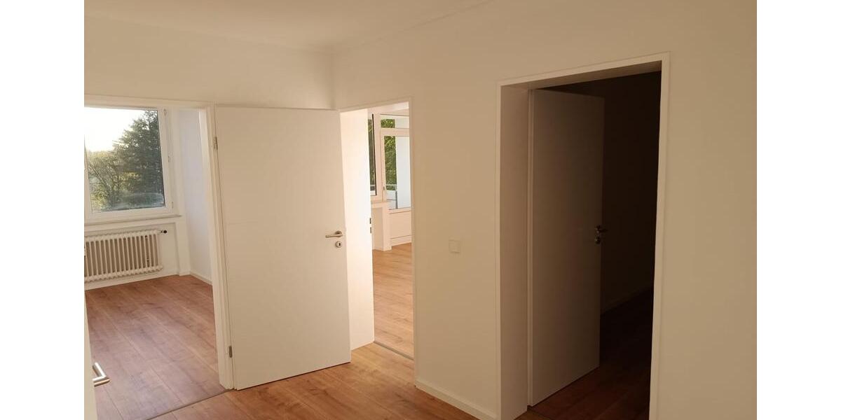 Etagenwohnung Bergneustadt - 2 Zimmer, 62 m&sup2;, 1.040&euro; | Angebot:26358144