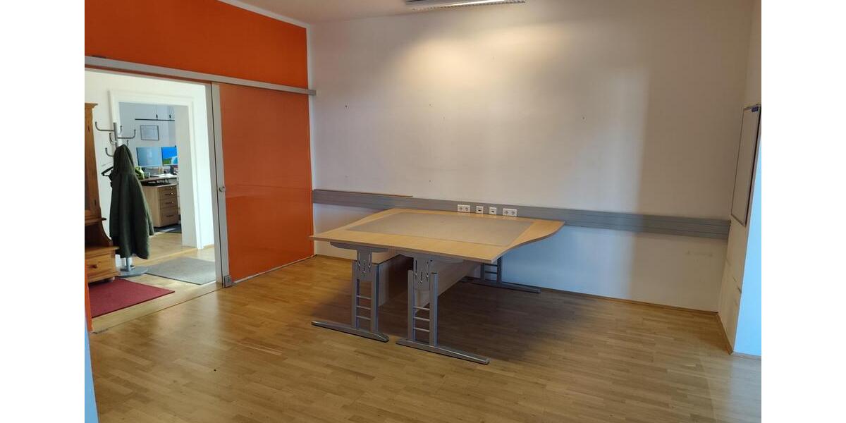 Gewerbeobjekt Traunstein - 560&euro; | Angebot:25905490