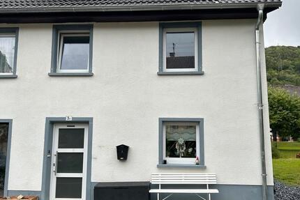 Wohnung Blumberg - 4 Zimmer, 110 m&sup2;, 1.200&euro; | Angebot:26503218