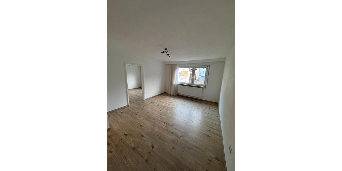 Etagenwohnung Ubstadt-Weiher Weiher - 3.5 Zimmer, 75 m&sup2;, 1.150&euro; | Angebot:24730119