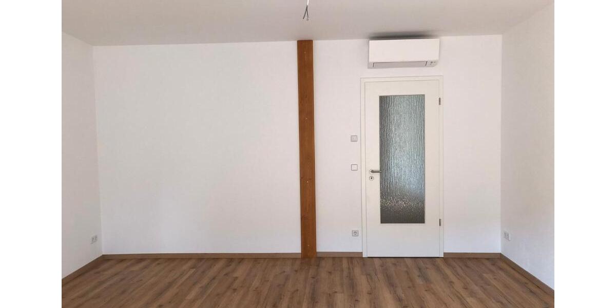 Etagenwohnung Grimma - 4 Zimmer, 106 m&sup2;, 1.170&euro; | Angebot:26066987