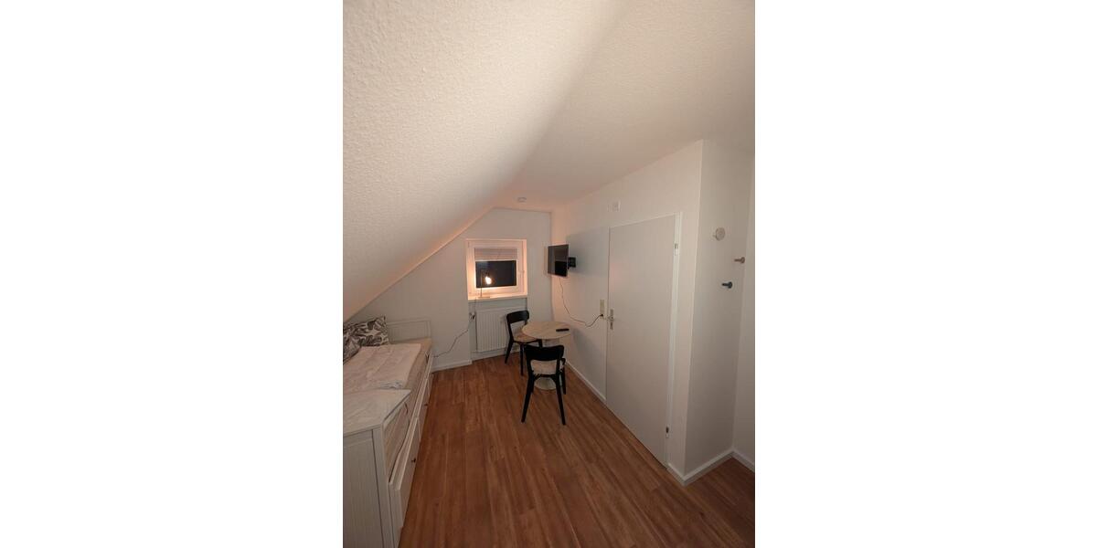 Dachgeschoßwohnung Fehmarn - 1 Zimmer, 15 m&sup2;, 495&euro; | Angebot:25544812
