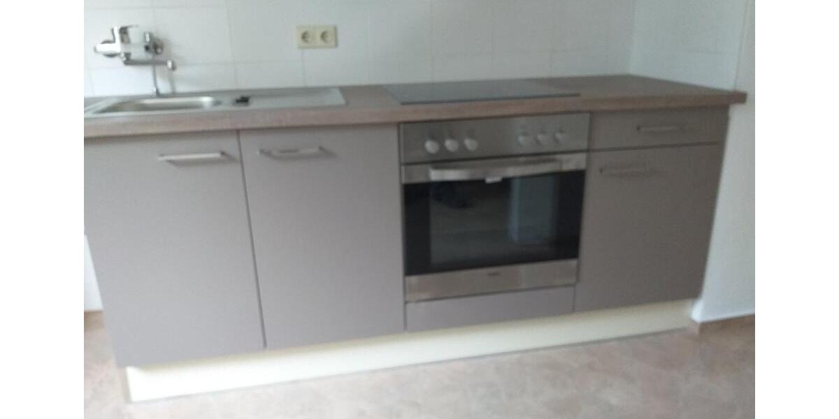 Etagenwohnung Lewitzrand - 3 Zimmer, 68 m&sup2;, 405&euro; | Angebot:12502080