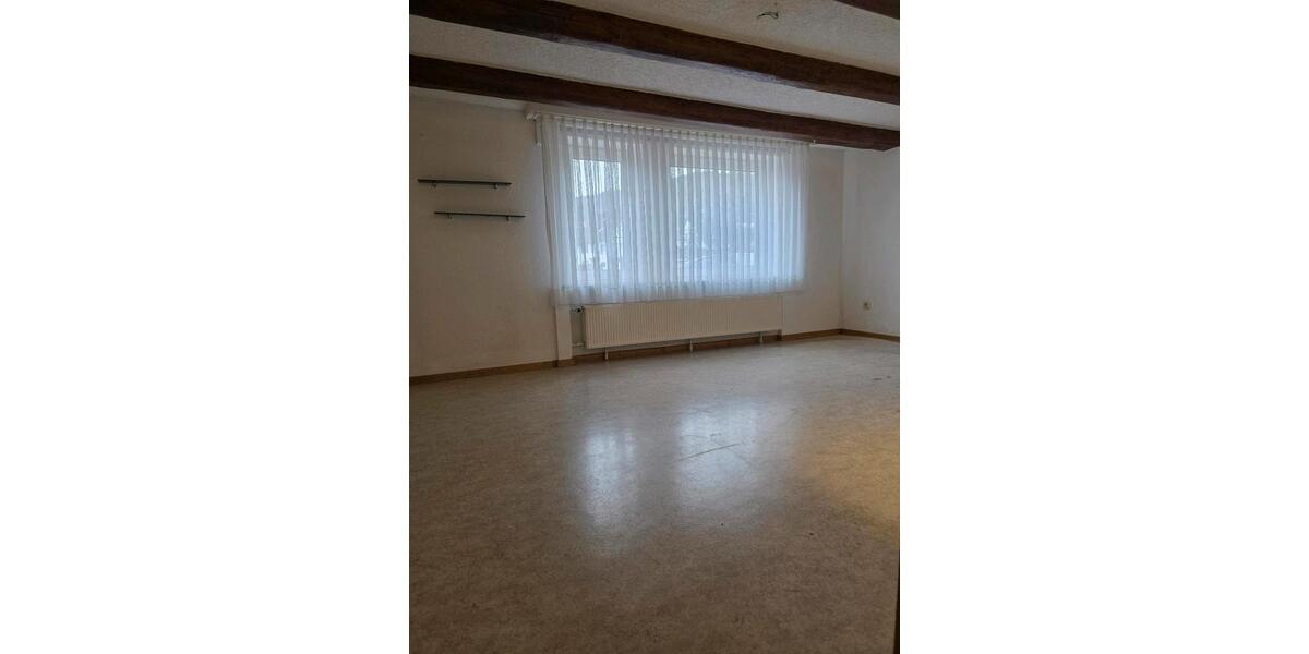 Erdgeschoßwohnung Netphen - 1 Zimmer, 50 m&sup2;, 600&euro; | Angebot:25150028