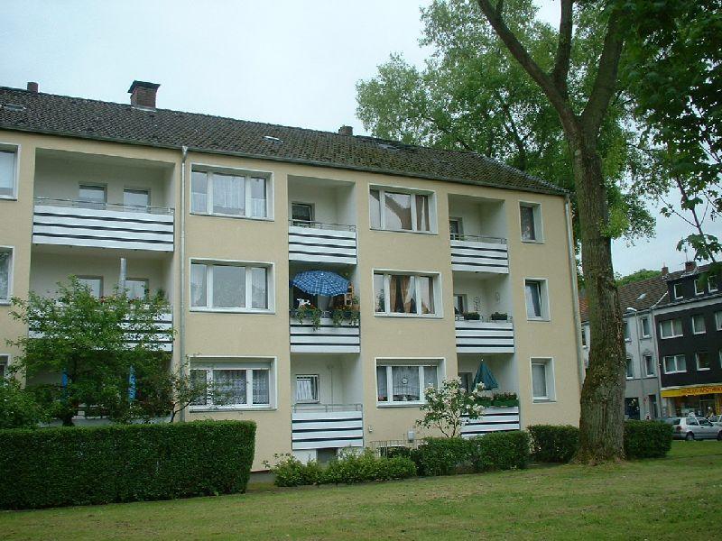 +++ Wir modernisieren - 2-Raumwohnung mit Balkon und Duschbad in Wanheim+++ zimmer