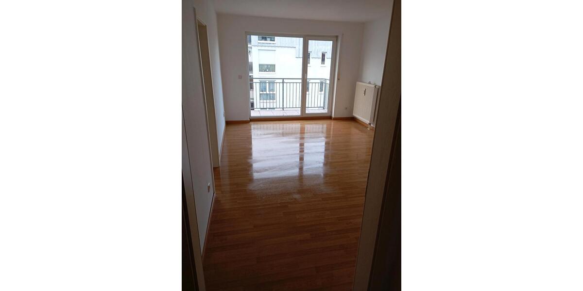 Etagenwohnung Zittau - 1 Zimmer, 68 m&sup2;, 341&euro; | Angebot:26474739