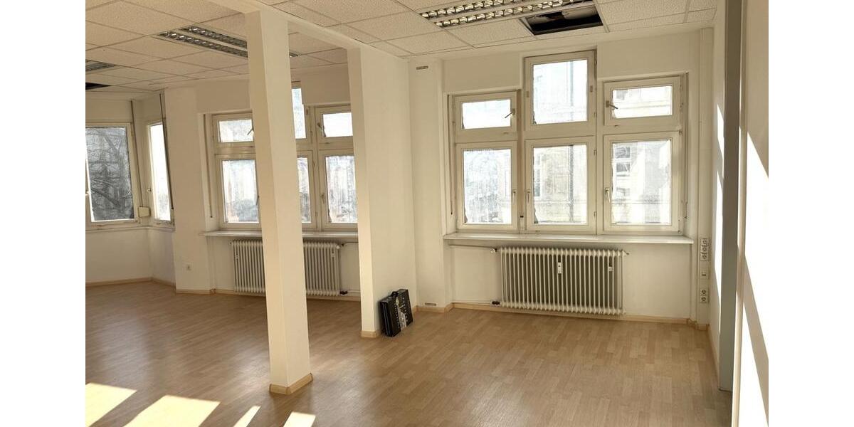 Gewerbeobjekt Freiburg im Breisgau - 2.290&euro; | Angebot:22588890