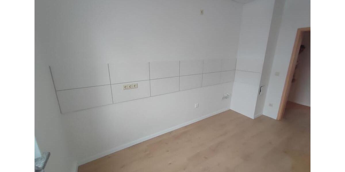 Erdgeschoßwohnung Reichenbach im Vogtland - 4 Zimmer, 86 m&sup2;, 450&euro; | Angebot:26176767