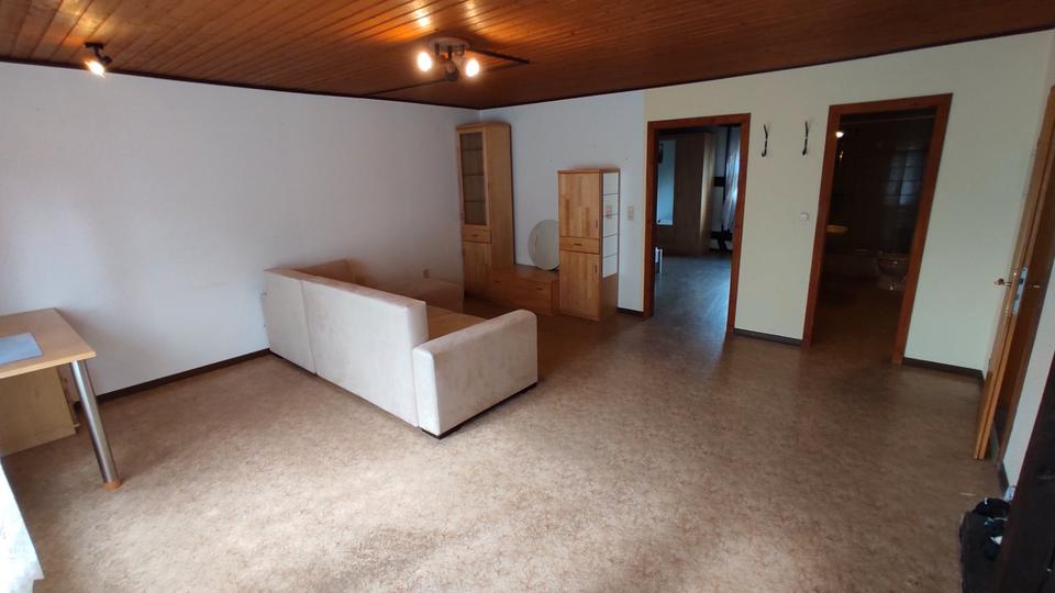 Etagenwohnung Alsfeld - 1.5 Zimmer, 45 m&sup2;, 300&euro; | Angebot:26670547