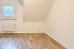 Dachgeschoßwohnung Duisburg Hamborn - 3 Zimmer, 72 m&sup2;, 457&euro; | Angebot:24478260