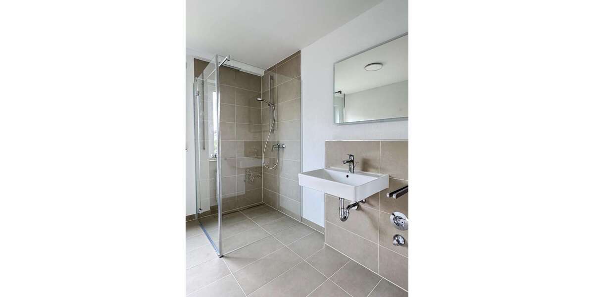 Etagenwohnung Friedrichshafen Allmannsweiler - 3 Zimmer, 75 m&sup2;, 1.350&euro; | Angebot:27068942