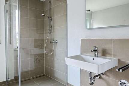 Wohnung Friedrichshafen Allmannsweiler - 3 Zimmer, 75 m&sup2;, 1.350&euro; | Angebot:27068942