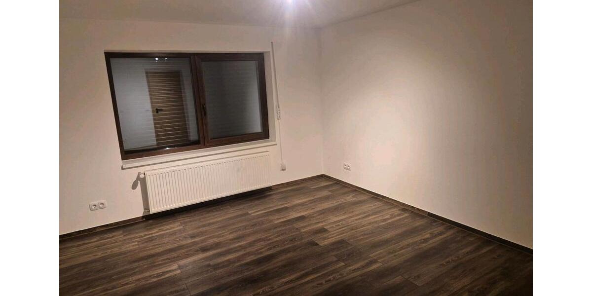 Erdgeschoßwohnung Steinheim am Albuch - 4 Zimmer, 95 m&sup2;, 1.200&euro; | Angebot:24742836