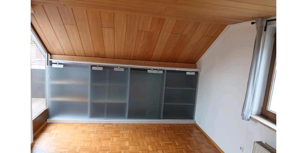Dachgeschoßwohnung Westerheim - 2.5 Zimmer, 75 m&sup2;, 850&euro; | Angebot:26619590