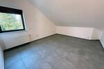 Dachgeschoßwohnung Issum - 5 Zimmer, 140 m&sup2;, 1.150&euro; | Angebot:26249906