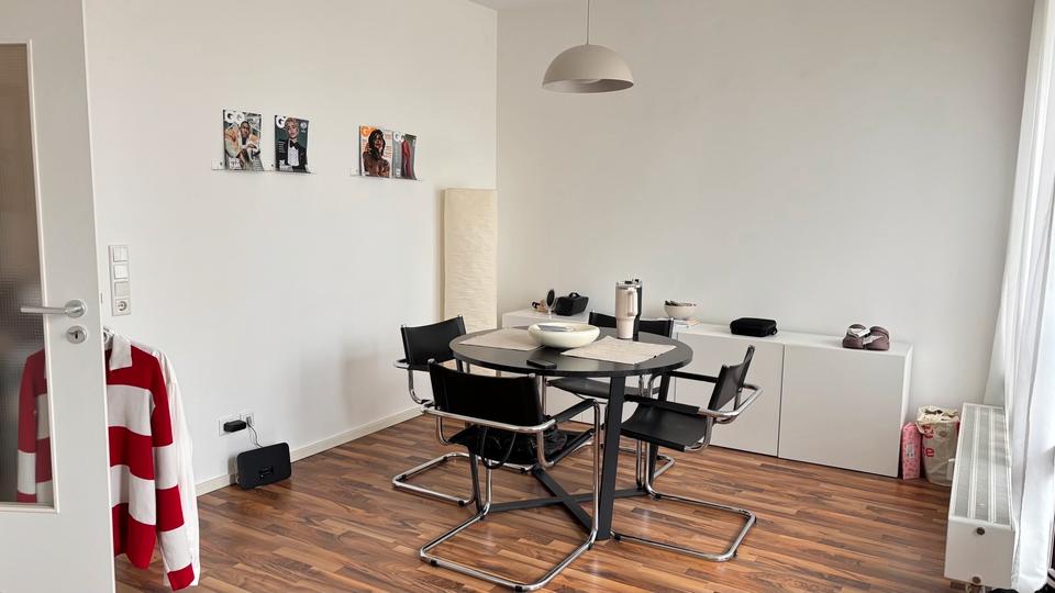 Etagenwohnung Bremen - 2 Zimmer, 55 m&sup2;, 800&euro; | Angebot:26580339
