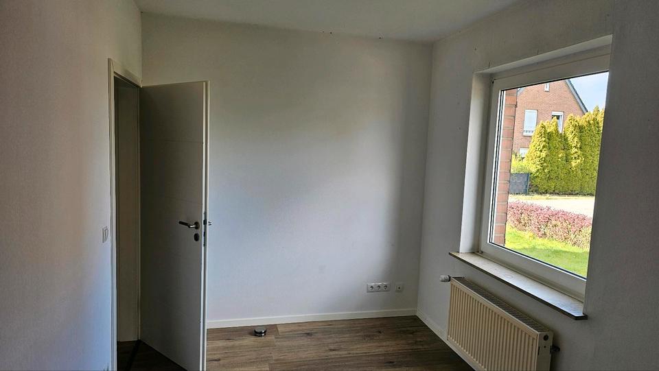 Erdgeschoßwohnung Hamminkeln - 4 Zimmer, 100 m&sup2;, 1.210&euro; | Angebot:26200582