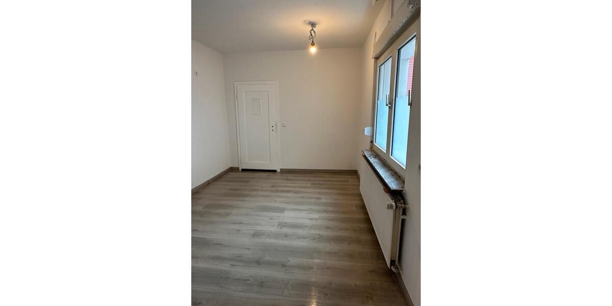 Mietwohnung 2 Zimmer mit EBK im Erdgeschoss in Großen Linden 2 zimmer