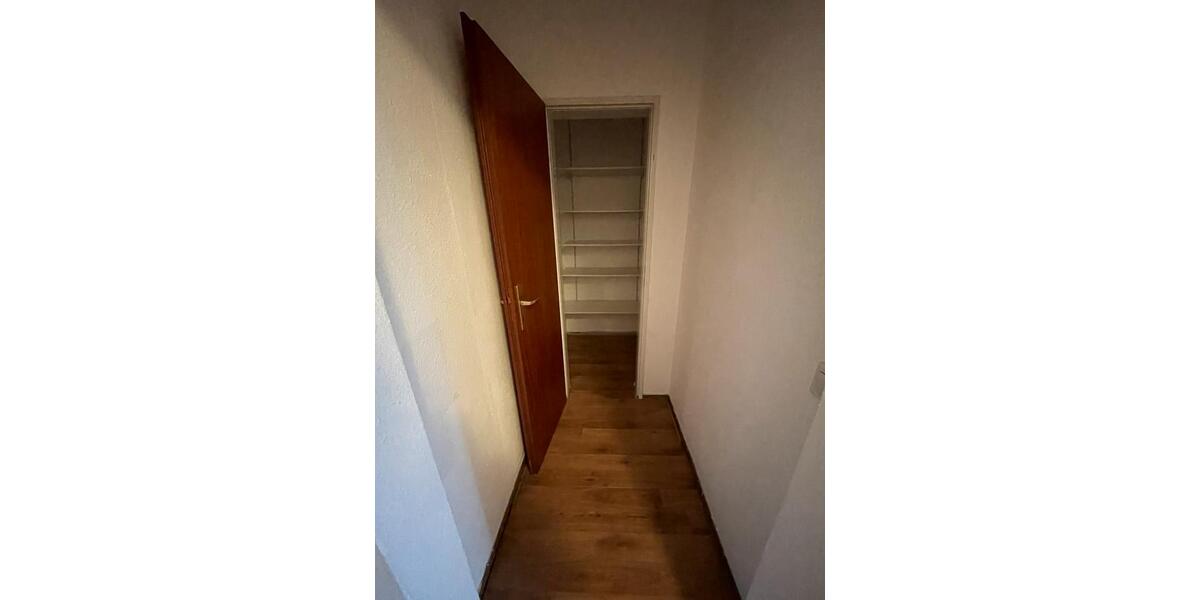 Dachgeschoßwohnung Buxtehude - 1 Zimmer, 40 m&sup2;, 643&euro; | Angebot:26423611