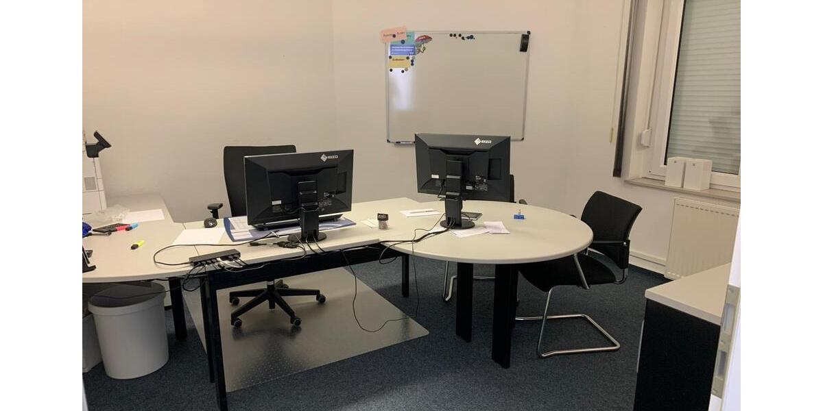 Gewerbe-Bürogebäude zimmer