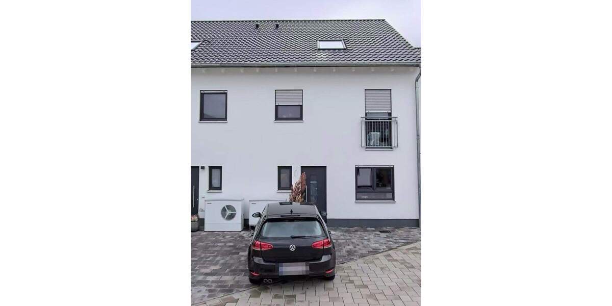 Reihenmittelhaus Grünstadt - 6 Zimmer, 145 m&sup2;, 1.870&euro; | Angebot:24765857