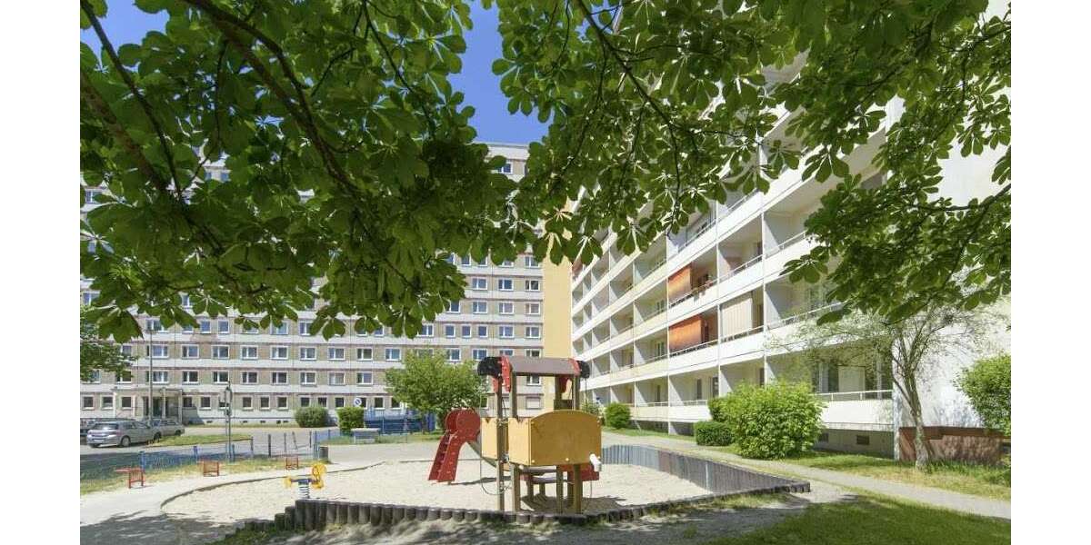 Etagenwohnung Hoyerswerda Neustadt - 1 Zimmer, 38 m&sup2;, 200&euro; | Angebot:26121215