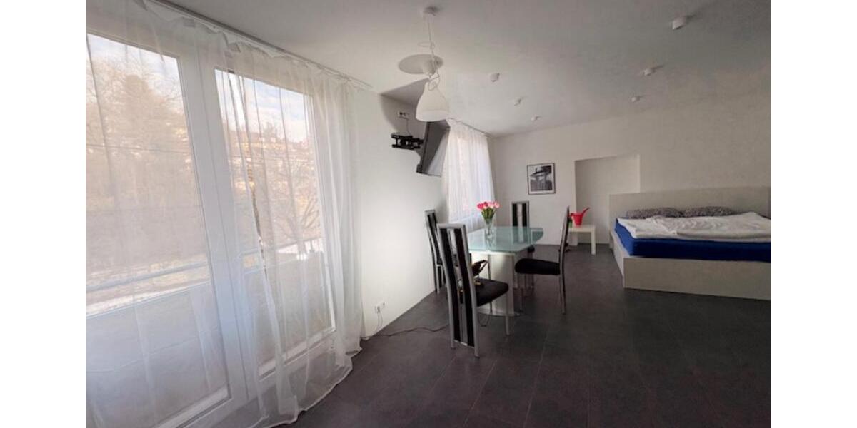 Wohnen auf Zeit Stuttgart Stuttgart-Süd - 1 Zimmer, 32 m&sup2;, 897&euro; | Angebot:25982135