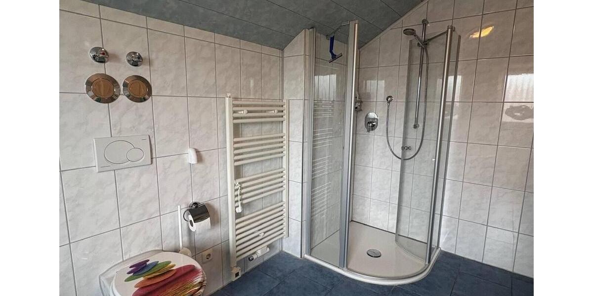 Einfamilienhaus Rotthalmünster - 6 Zimmer, 188 m&sup2;, 1.500&euro; | Angebot:25822305