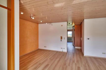 2,5 Zimmer Wohnung in Hechingen mit Garage zimmer