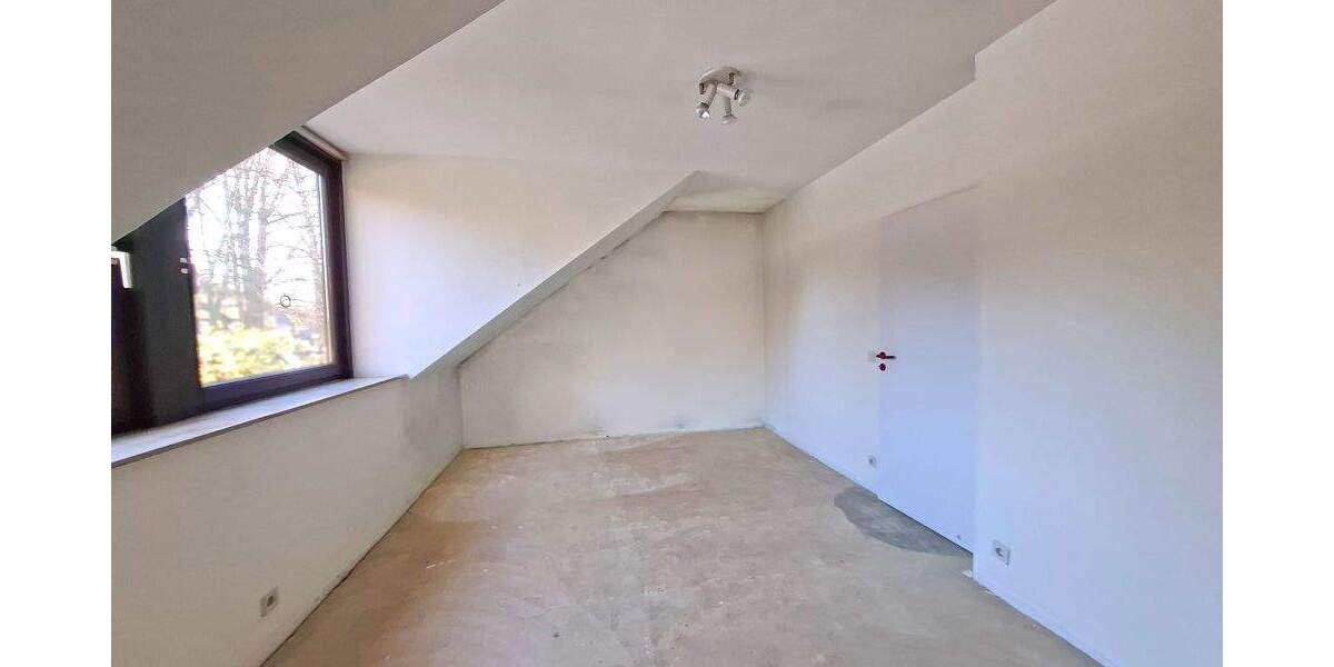 Doppelhaushälfte für die kleine Familie! 4 zimmer