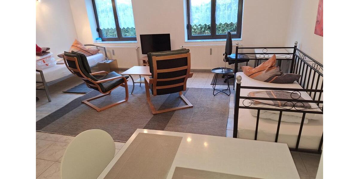 Firmen - Möbliertes 1 Zimmer- Appartment neu renoviert 1 zimmer