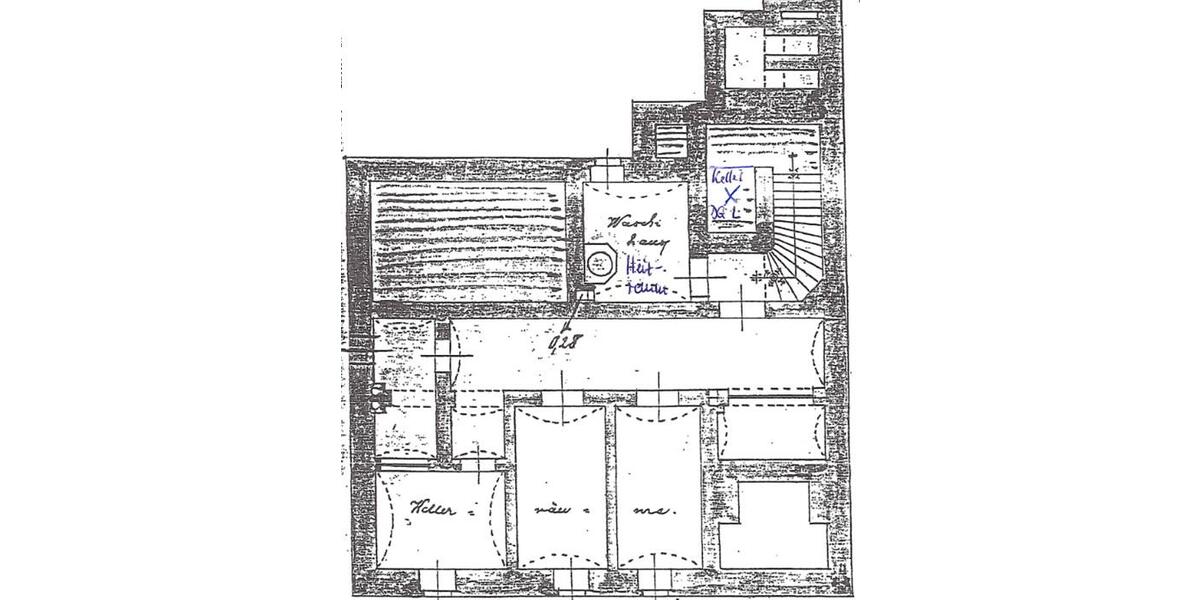 Dachgeschoßwohnung Plauen - 2 Zimmer, 45 m&sup2;, 230&euro; | Angebot:26578497
