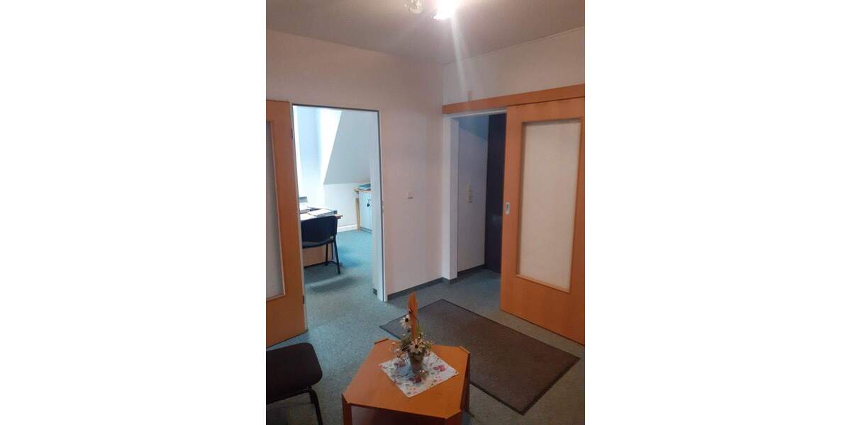 Gewerbeobjekt Aue-Bad Schlema Bad Schlema - 6 Zimmer, 77 m&sup2;, 522&euro; | Angebot:24711906