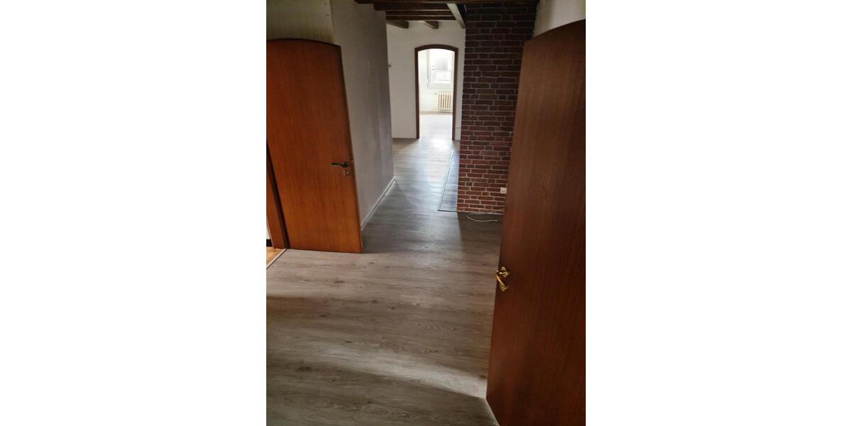 Terrassenwohnung Wagenfeld - 6 Zimmer, 185 m&sup2;, 950&euro; | Angebot:25962469