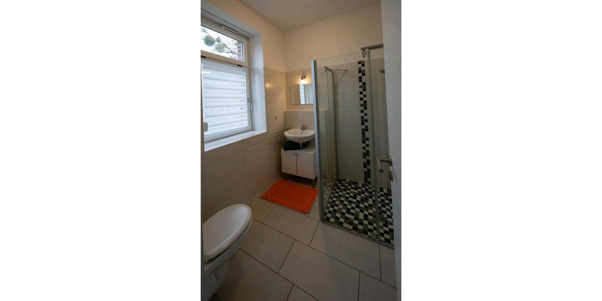 Wohnen auf Zeit Aken (Elbe) - 6 Zimmer, 25 m&sup2;, 470&euro; | Angebot:26420409