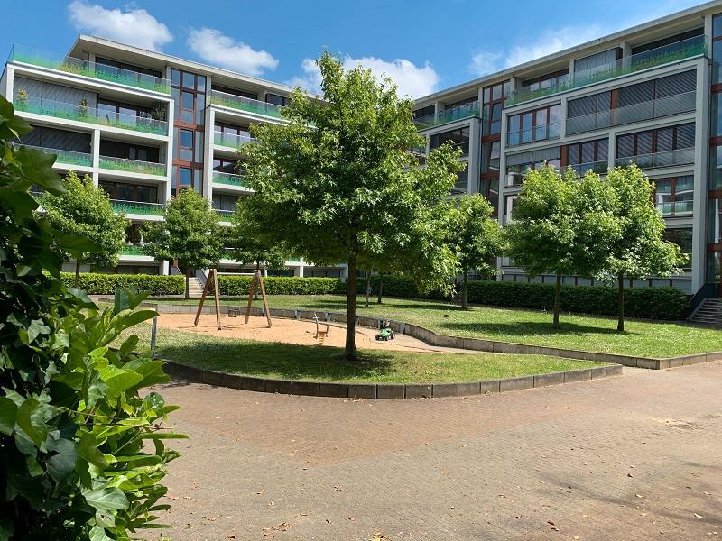 Großzügige 3 Zimmer Wohnung in gepflegter Wohnanlage