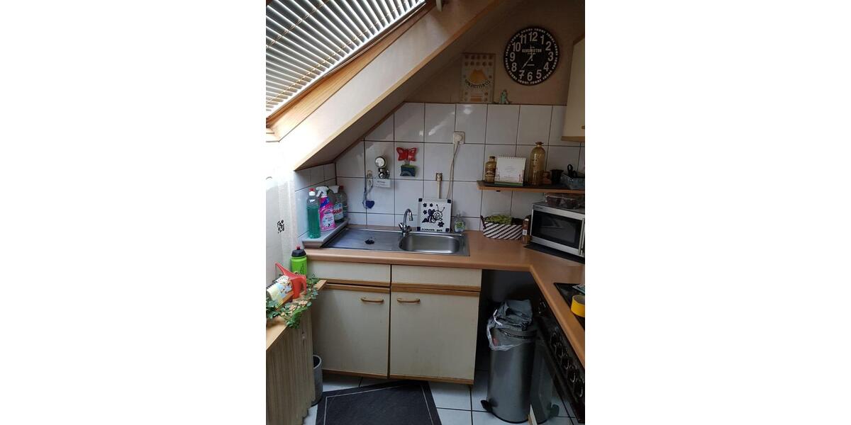 Dachgeschoßwohnung Wesel Bislich - 2 Zimmer, 50 m&sup2;, 300&euro; | Angebot:25127424